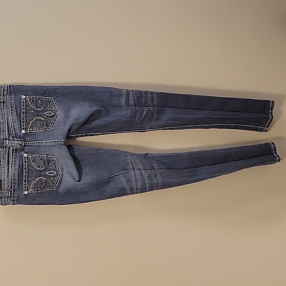 London Ripped Jeans - Picture 4 of 5